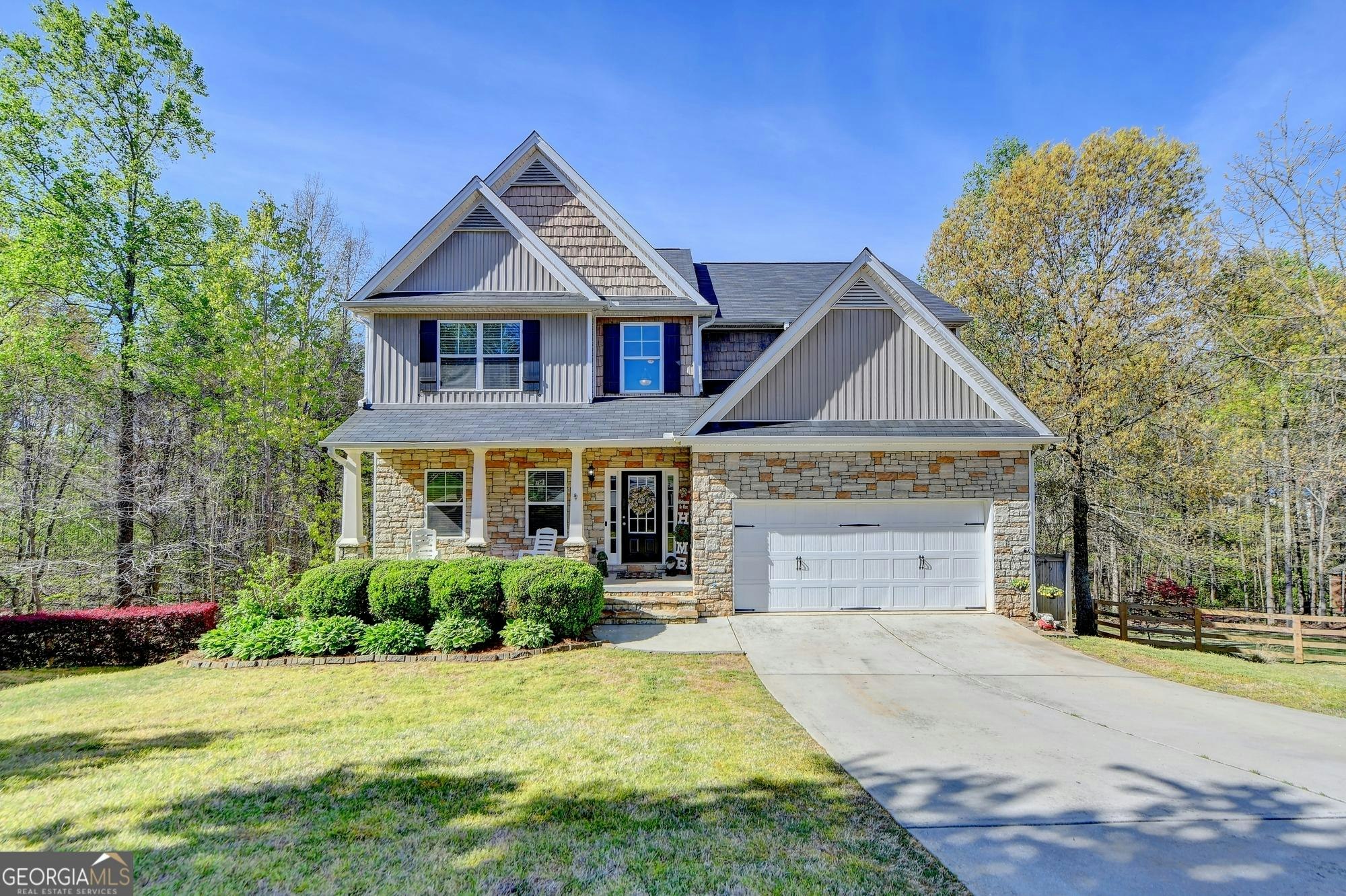 5602 Wooded Valley, Flowery Branch GA 30542